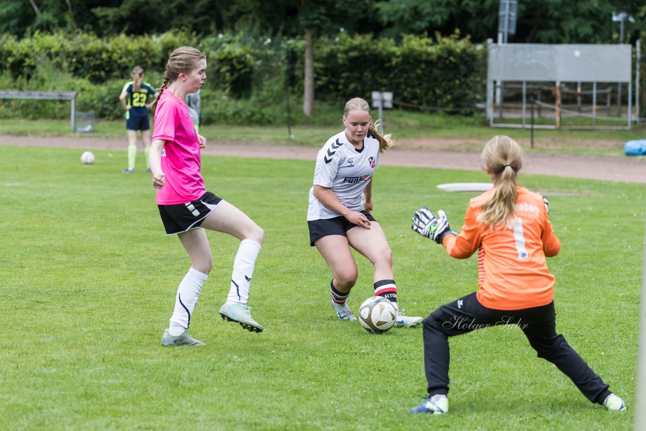 Bild 252 - Loewinnen Cup